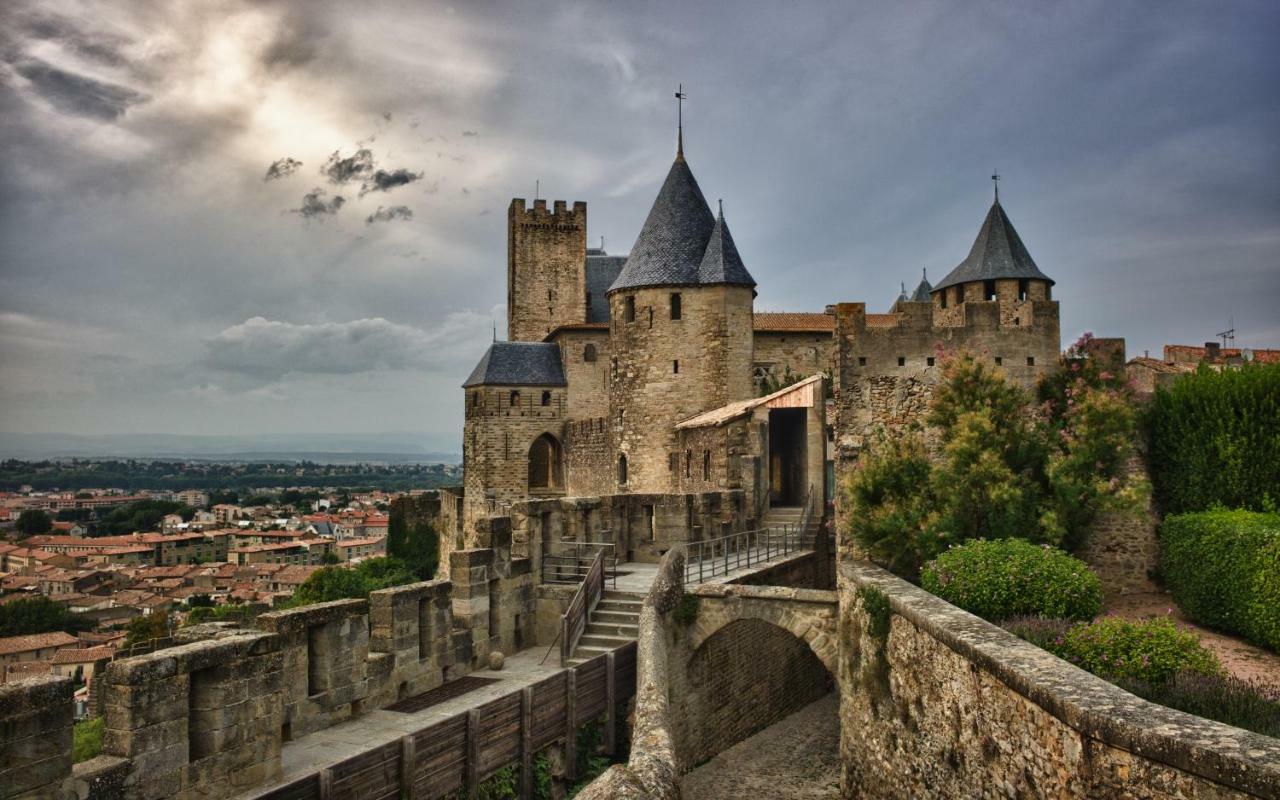Carcassonne Centre Avec Balcon Et Parking Apartment Luaran gambar